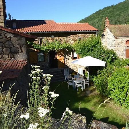 Feriehus Hideaway In