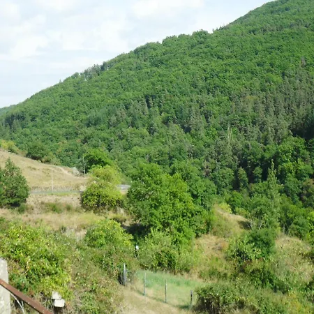 Дом отдыха Hideaway In Villeneuve-d'Allier